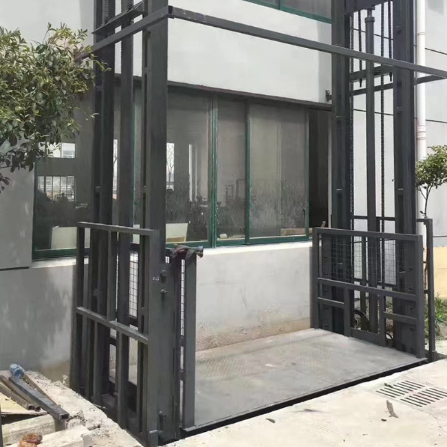 东澳镇5吨室外升降货梯